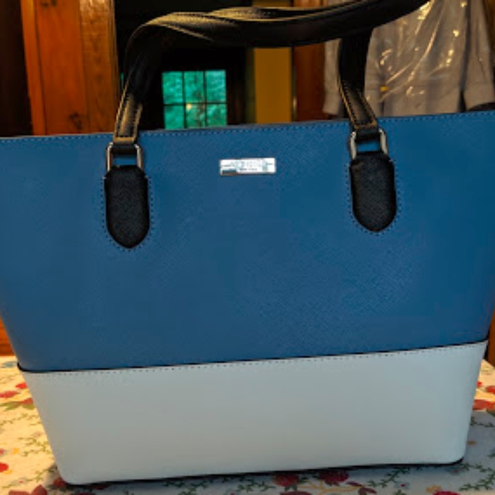 NWT Blue Kate Spade Small Dally Laurel Way Tote